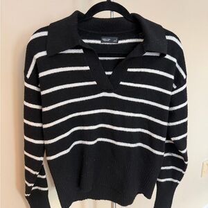 Simply Vera Vera Wang Black and White V-Neck Sweater